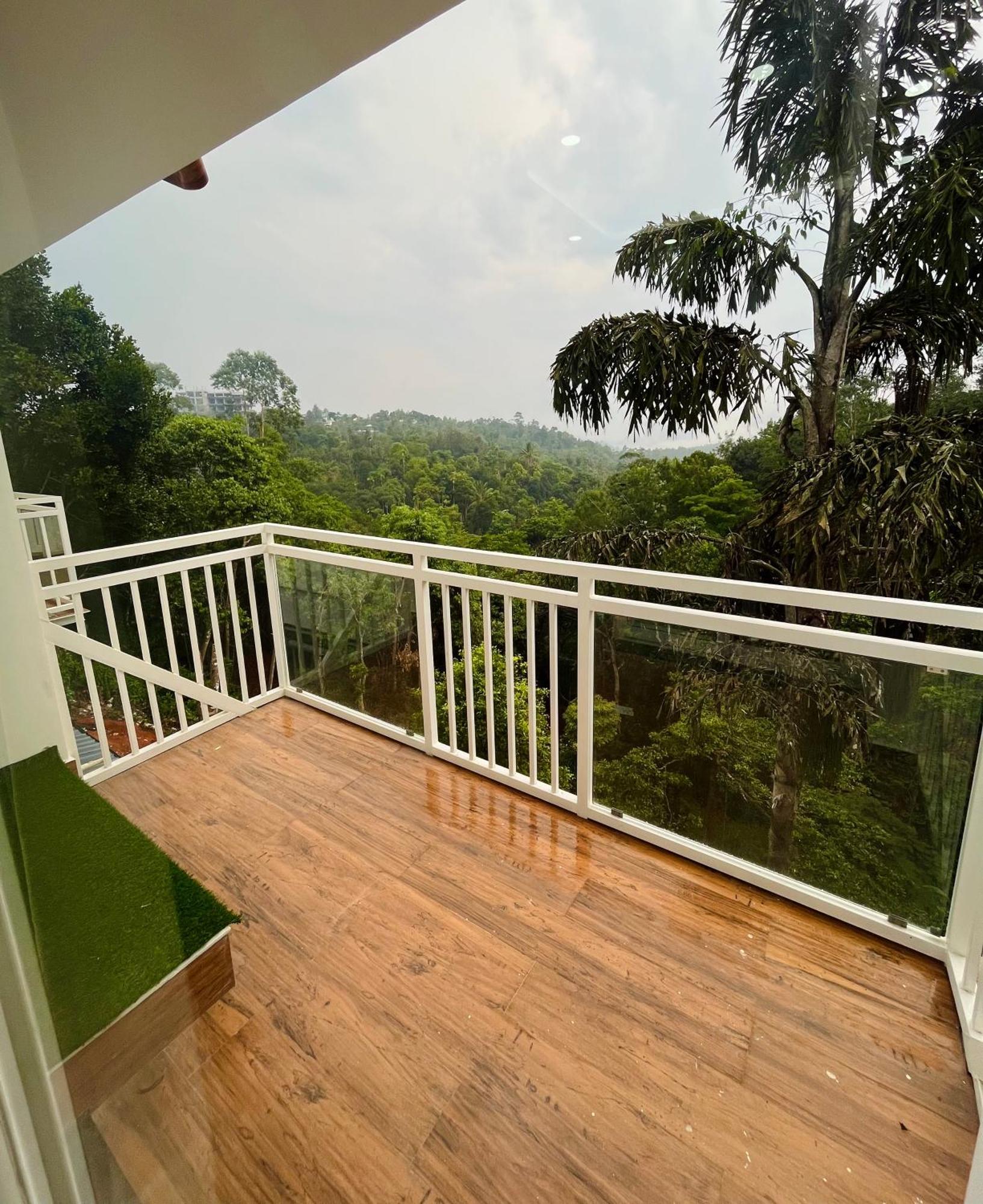 Hotel White House, Munnar Eksteriør billede